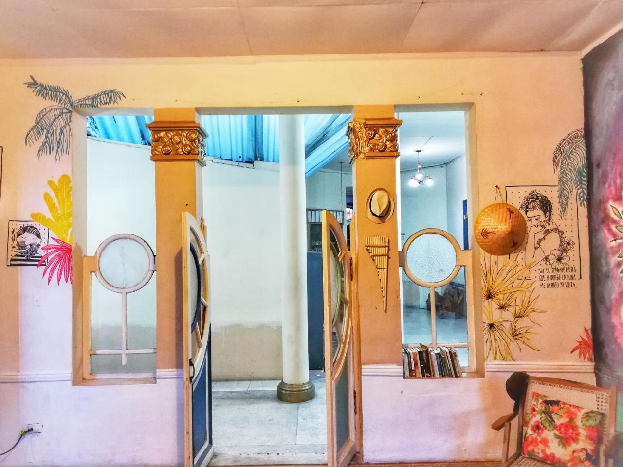 Jep Hostel Medellin Ngoại thất bức ảnh