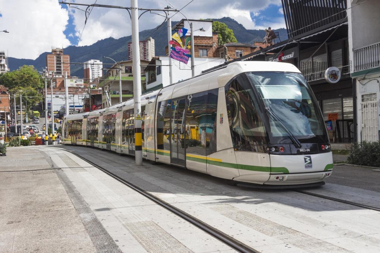 Jep Hostel Medellin Ngoại thất bức ảnh